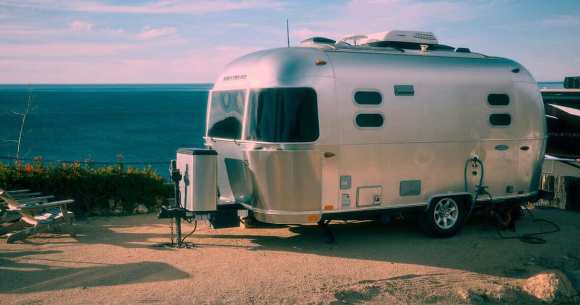 Exploring the allure of the open road: A caravan perspective